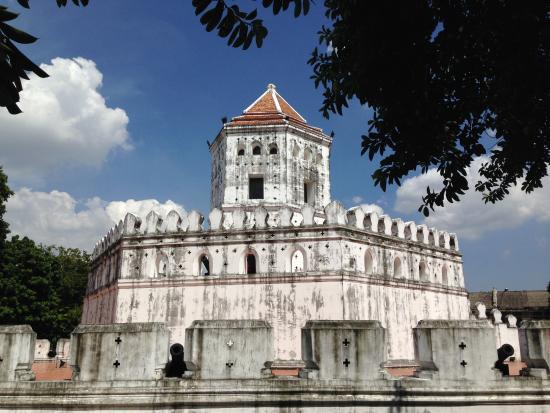 Parque Santichai Prakan